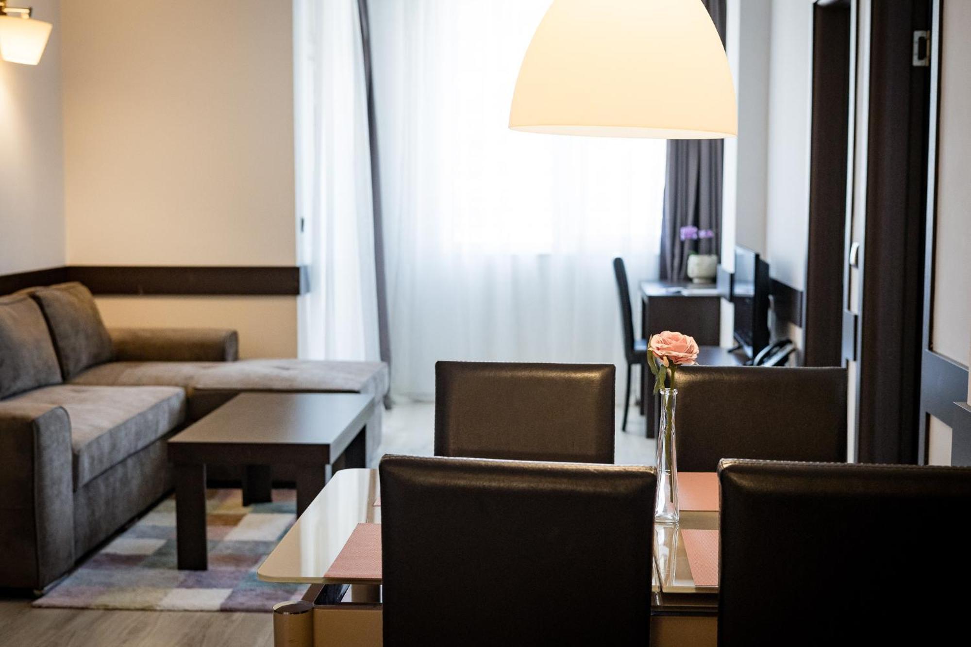 Grami Hotel โซเฟีย ภายนอก รูปภาพ