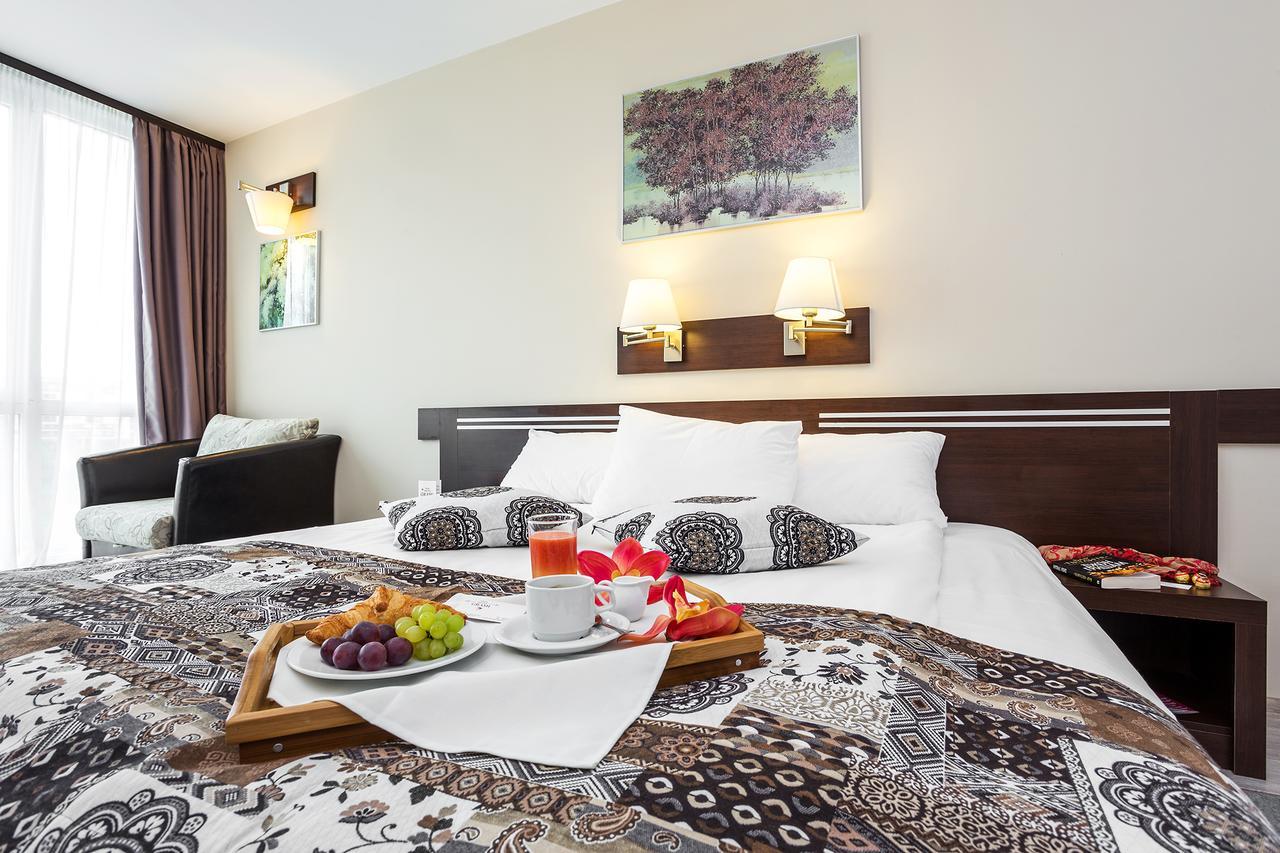 Grami Hotel โซเฟีย ภายนอก รูปภาพ